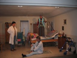 Theater 2003 - Dreistes Stück im Greisenglück